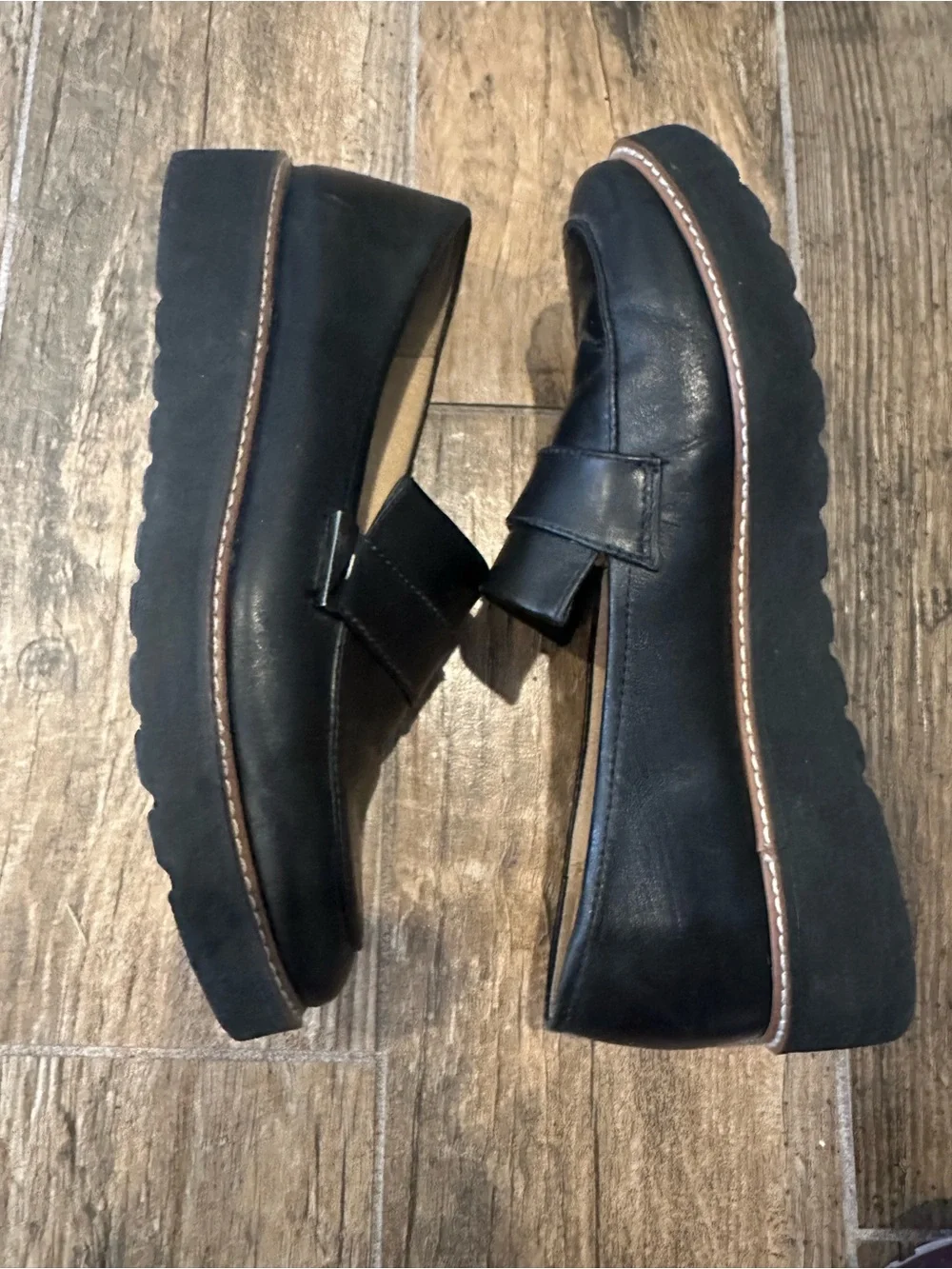 Naturalizer Black Leather Slip-On Penny Loafers for Women